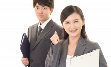 自分で探す vs カウンセラー紹介｜違いと選び方