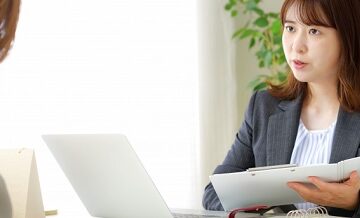 他社との違いはここ！“カウンセラー人数”と“対応体制”の比較ポイント