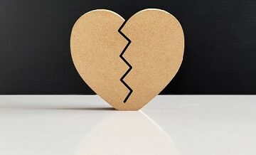 成婚退会後に破局…それでも婚活を続けるべきか？